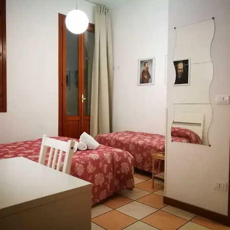 Casa de hóspedes Rendina 3*
